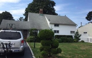 14 Hunter Ln, Levittown, NY 11756