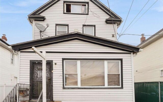 140-45 160th St, Jamaica, NY 11434