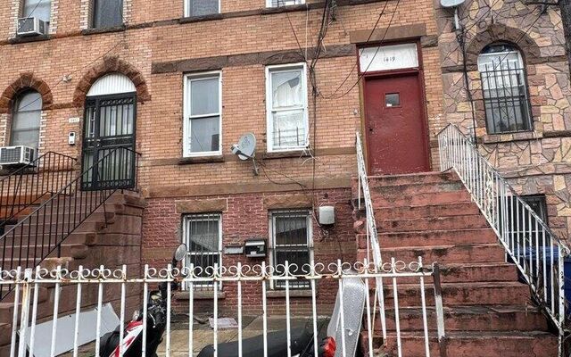 1419 St Marks Ave, Brooklyn, NY 11233 (Porch)