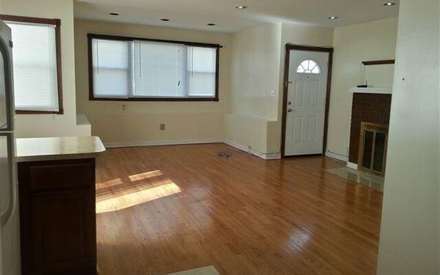 142-12 222nd St, Laurelton, NY 11413