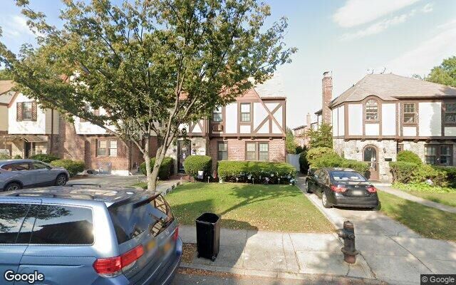 142-27 58th Ave, Flushing, NY 11355