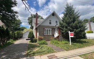 1420 Grand Ave, North Baldwin, NY 11510