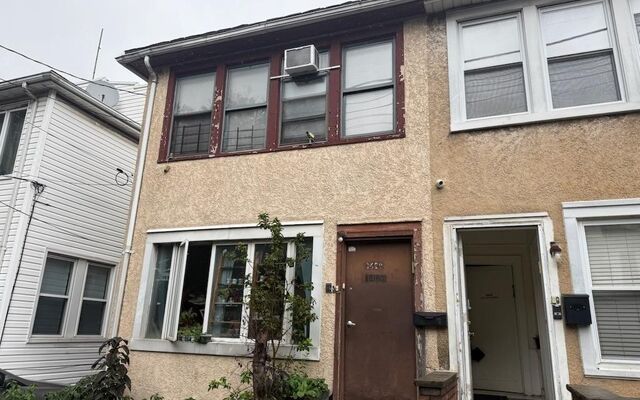 1429 E 12th St, Brooklyn, NY 11230 (Door)