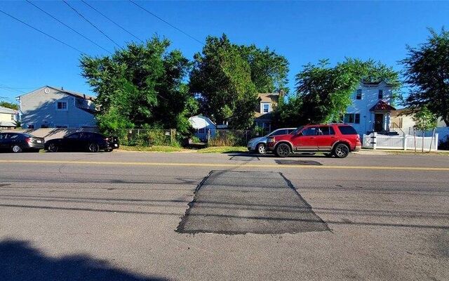 143-12 115th Ave, Jamaica, NY 11436 (Road)