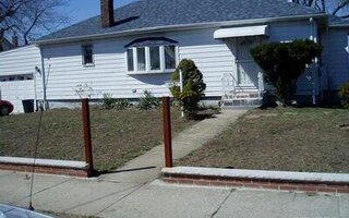 144-28 221st St, Springfield Gardens, NY 11413