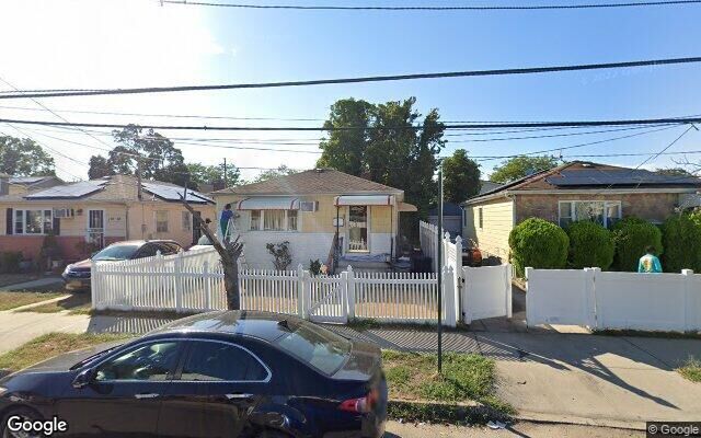 144-44 226th St, Springfield Gardens, NY 11413