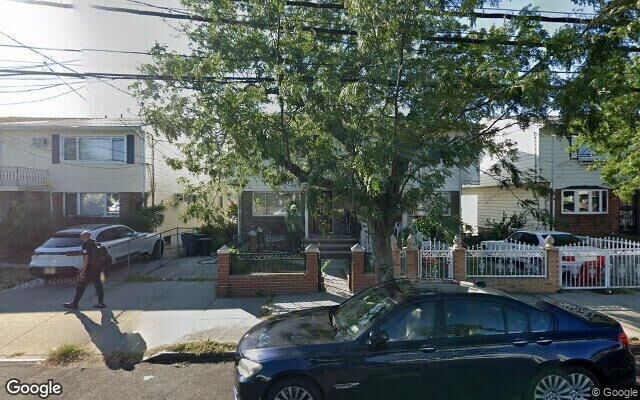 145-102 225th St, Springfield Gardens, NY 11413