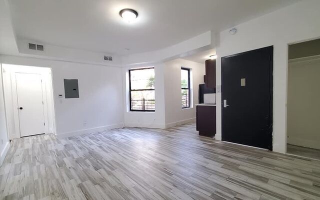 1450 Leland Ave, Bronx, NY 10460