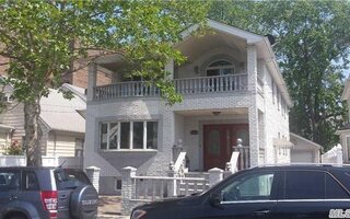 146-16 Hawthorn Ave, Flushing, NY 11355