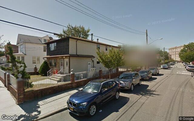 146-74 182nd St, Springfield Gardens, NY 11413