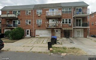 147-44 70th Ave, Flushing, NY 11367