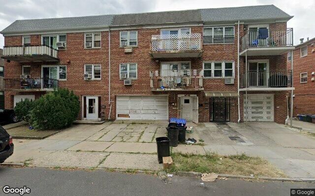 147-44 70th Ave, Flushing, NY 11367