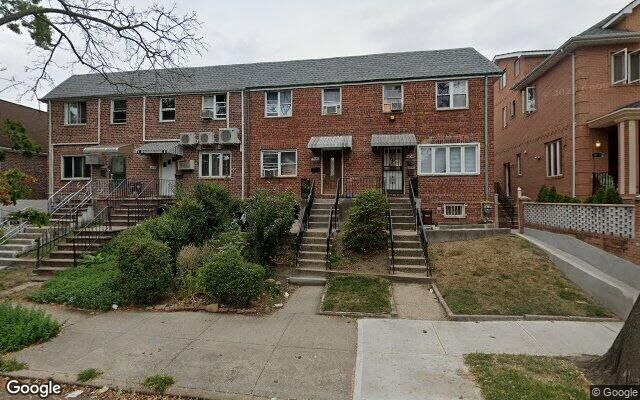147-47 77th Rd, Flushing, NY 11367