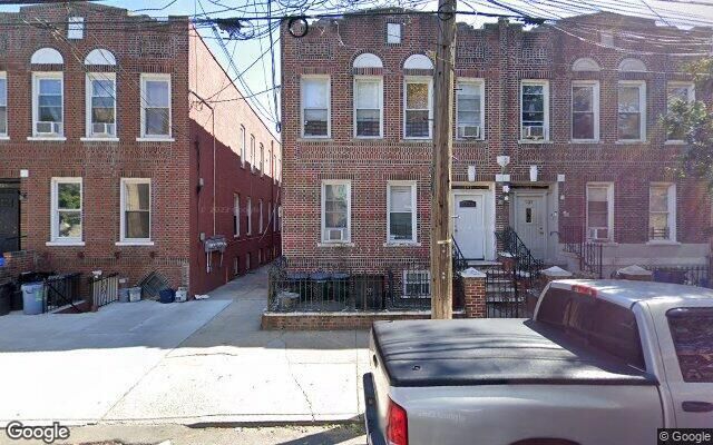 147 E 52nd St, Brooklyn, NY 11203