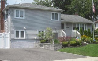 148 East Dr, Massapequa, NY 11758