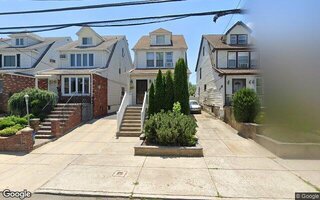 149-42 18th Ave, Whitestone, NY 11357