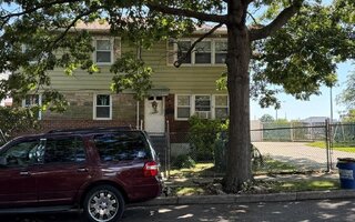 14947 124th St, South Ozone Park, NY 11420