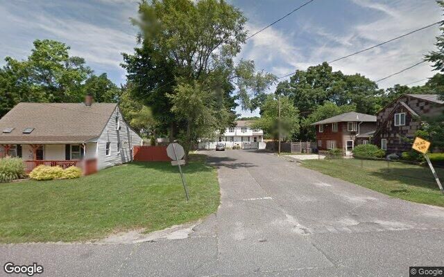 15 A E Halley Ln #15A, Central Islip, NY 11722
