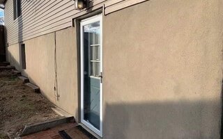 15 Crest Dr, East Northport, NY 11731