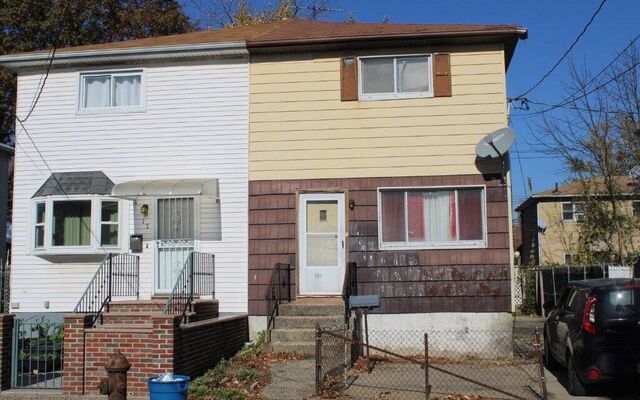 15 Downey Pl, Staten Island, NY 10303