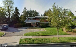 15 Glen Ln, Kings Park, NY 11754