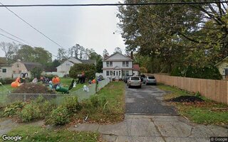 15 Marcy Ave, Huntington Station, NY 11746
