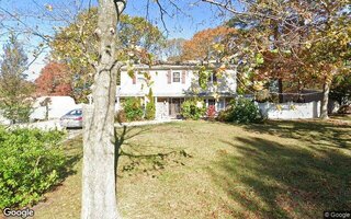 15 Northridge Dr, Coram, NY 11727
