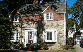 15 Revere Ct, Hempstead, NY 11550