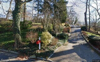 15 Treeview Dr, Melville, NY 11747