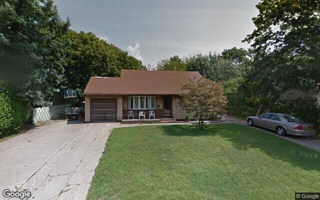 15 William St, Bay Shore, NY 11706