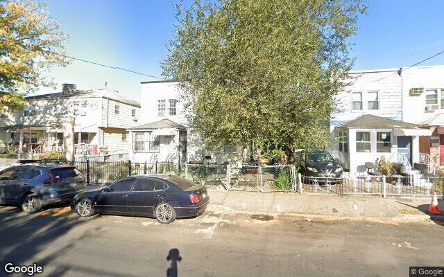 150-55 Foch Blvd, Jamaica, NY 11434