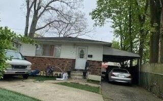 150 Stevens St, Roosevelt, NY 11575