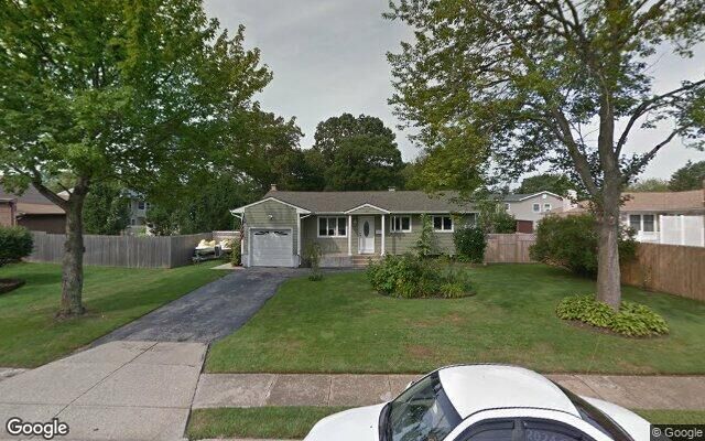 1508 Chicago Ave, Bay Shore, NY 11706