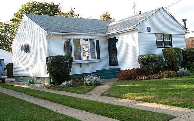 151 Boylston St, Hempstead, NY 11550 (House View)