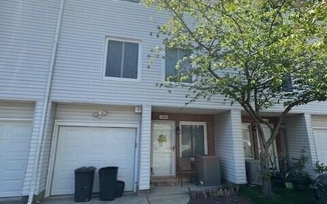 152 Emily Ln, Staten Island, NY 10312