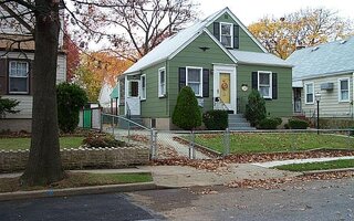 152 Stone St, Elmont, NY 11003