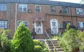 153-18 78th Rd, Flushing, NY 11367
