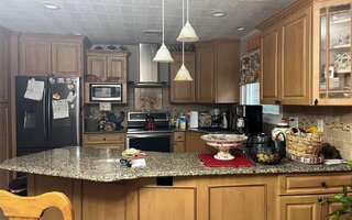 153 Auborn Ave, Shirley, NY 11967