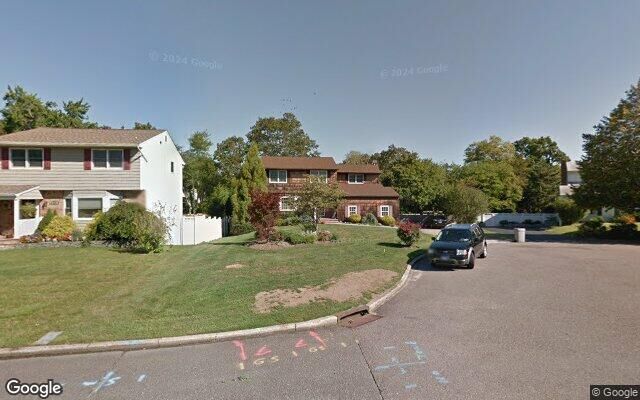 153 Wyandanch Ave, Babylon, NY 11702