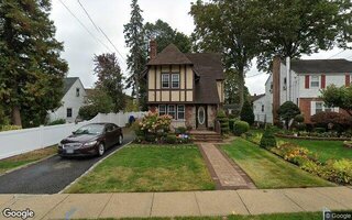154 Cedar St, Hempstead, NY 11550