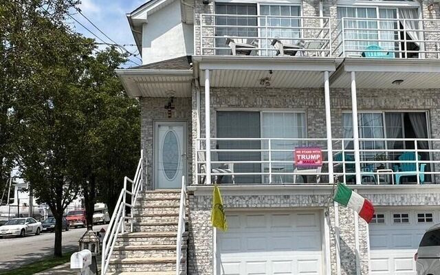 155 Mansion Ave, Staten Island, NY 10308 (Porch)