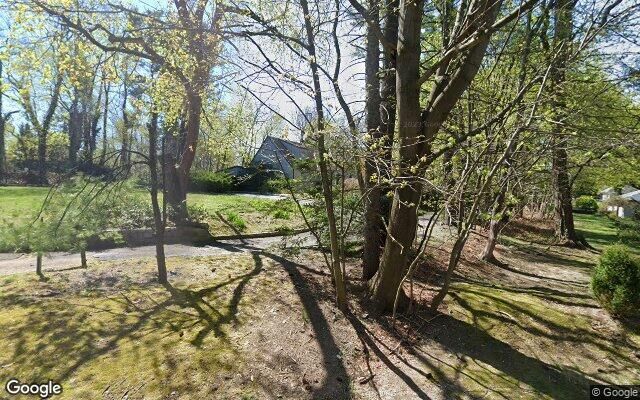 155 Sands Point Rd, Port Washington, NY 11050