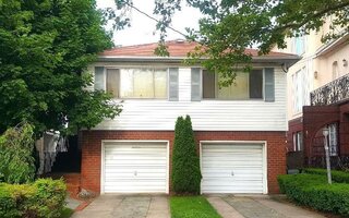 155 Whitman Dr, Brooklyn, NY 11234