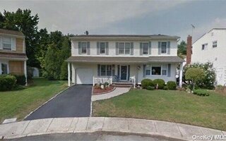 156 Garden Pl, West Hempstead, NY 11552