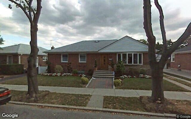 157-10 Locke Ave, Whitestone, NY 11357 (House View)