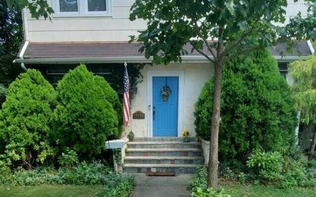 157-23 14th Ave, Whitestone, NY 11357 (Incomplete)