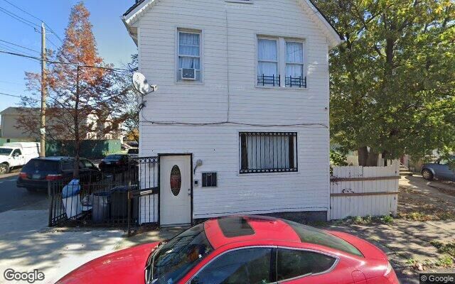 157 Harbor Rd, Staten Island, NY 10303