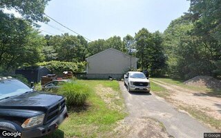 157 Middle Island Rd, Medford, NY 11763