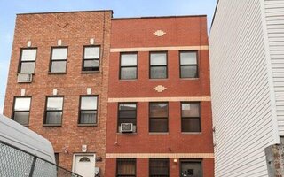 1573 Bergen St, Brooklyn, NY 11213