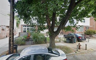 158-11 78th Ave, Fresh Meadows, NY 11366